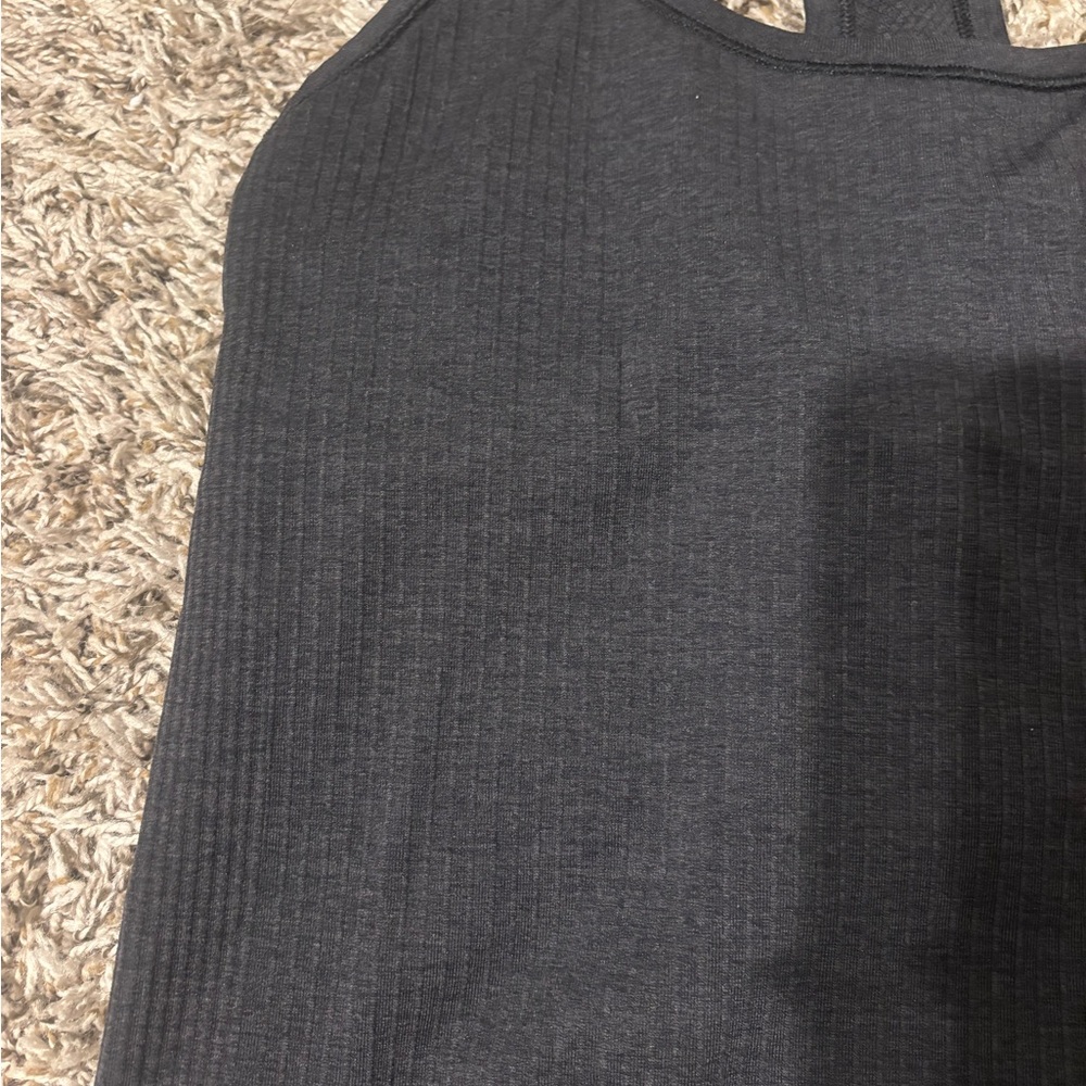 Ebb To Street Tank - Picture 2 of 6